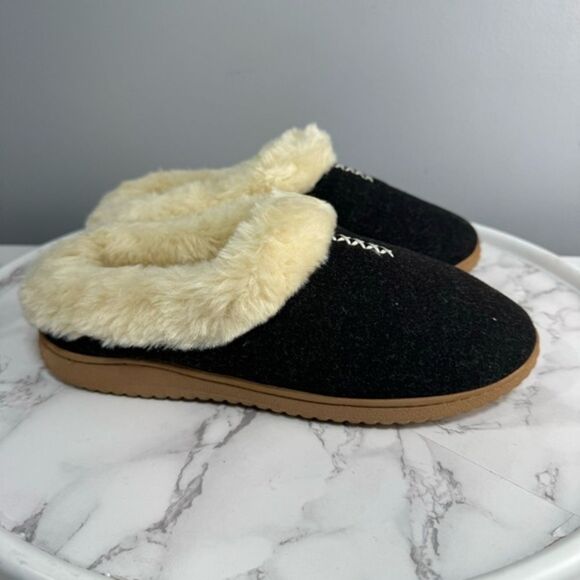 Dearfoams Woman's Indoor/Outdoor Breathable Memory Foam Clog  # bag T-24 - Picture 1 of 10
